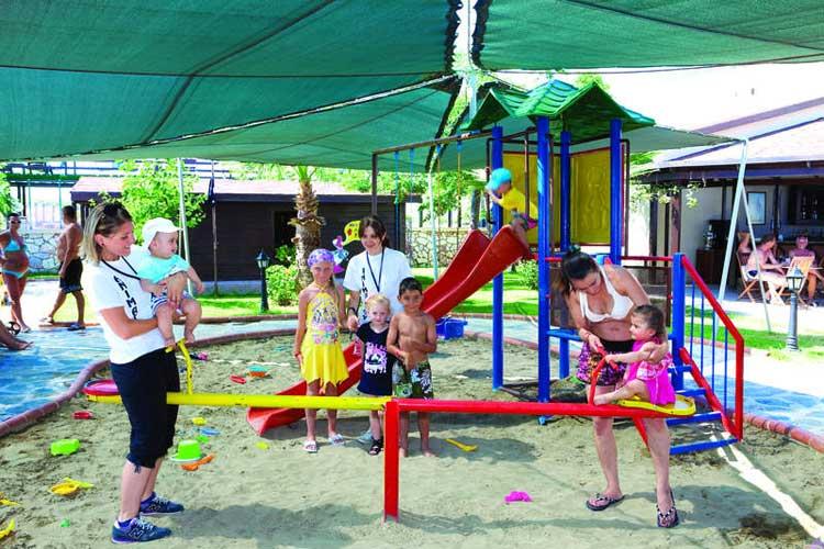 Club Cactus Paradise