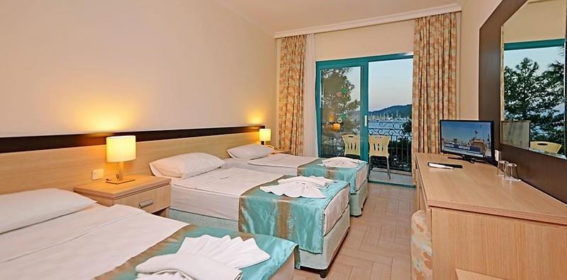 Club Nimara Beach Resort