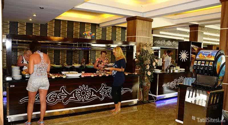 Club Tess Hotel