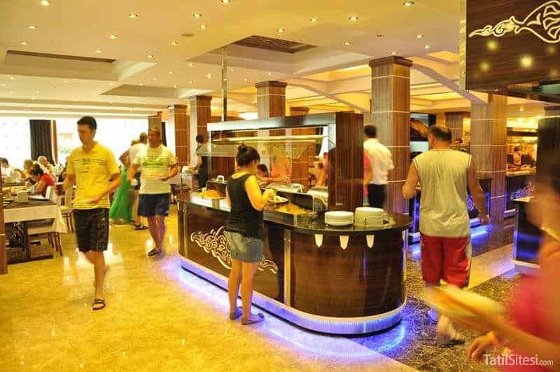 Club Tess Hotel