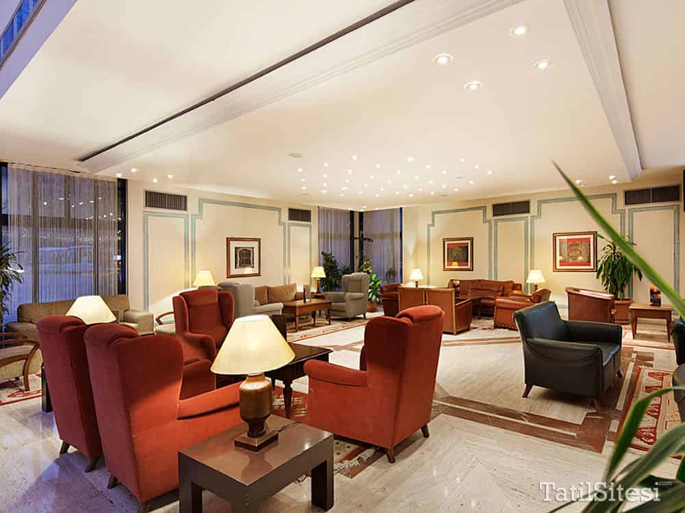 Colossae Thermal Spa Hotel