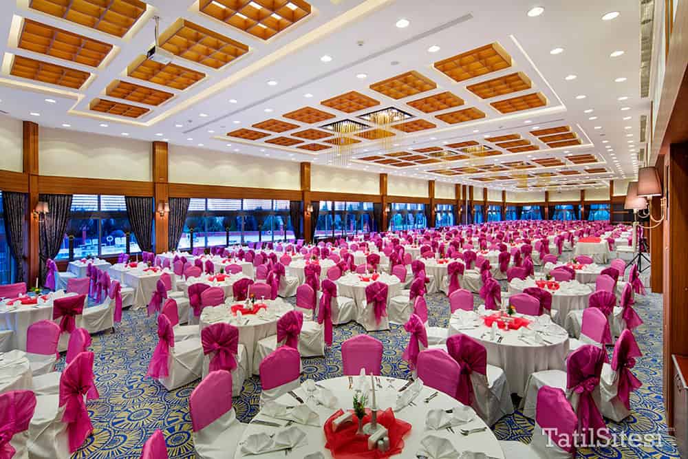 Colossae Thermal Spa Hotel