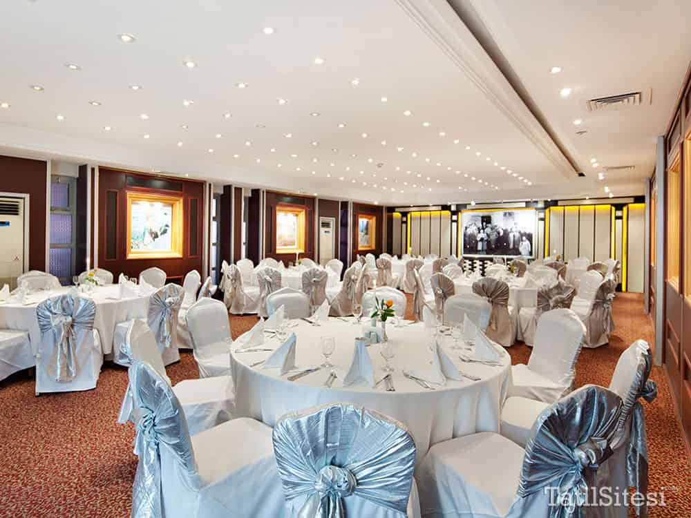 Colossae Thermal Spa Hotel