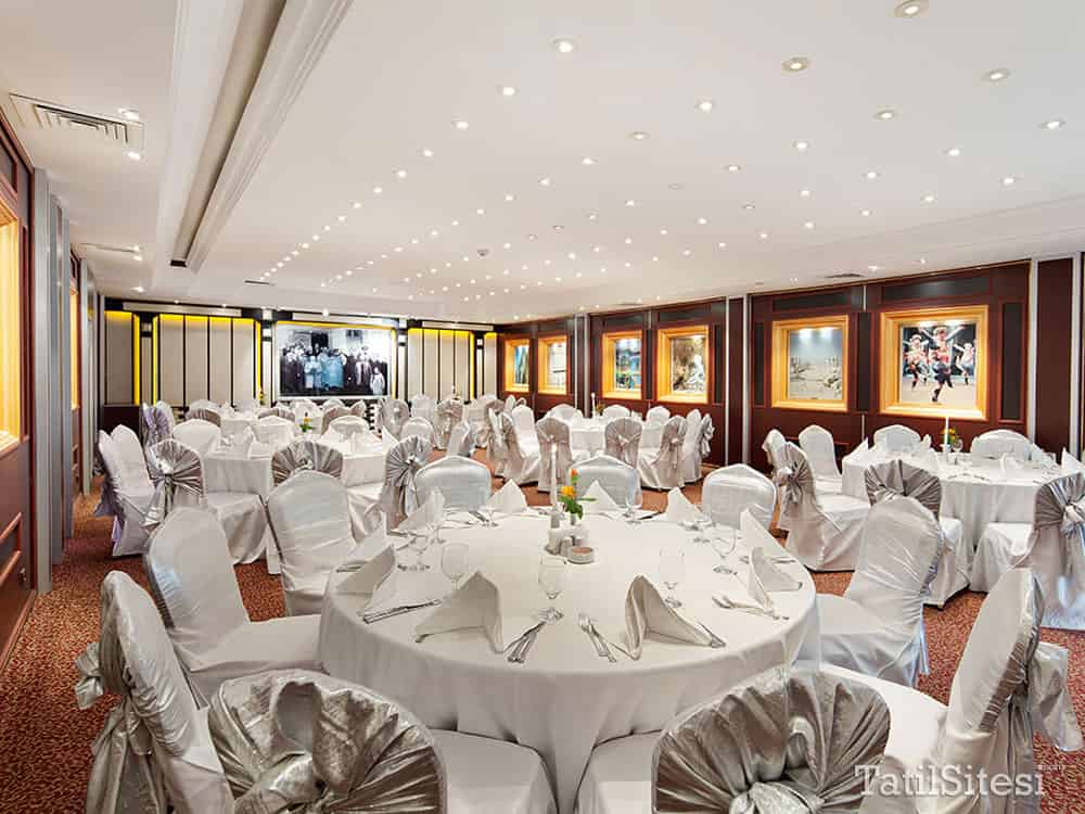 Colossae Thermal Spa Hotel