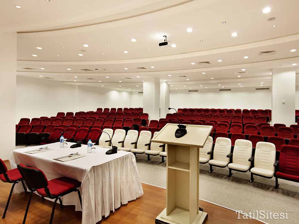 Colossae Thermal Spa Hotel