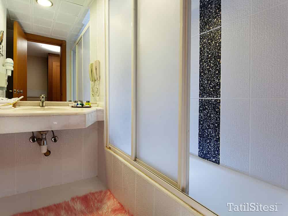 Colossae Thermal Spa Hotel