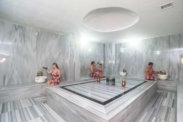Concordia Celes Hotel
