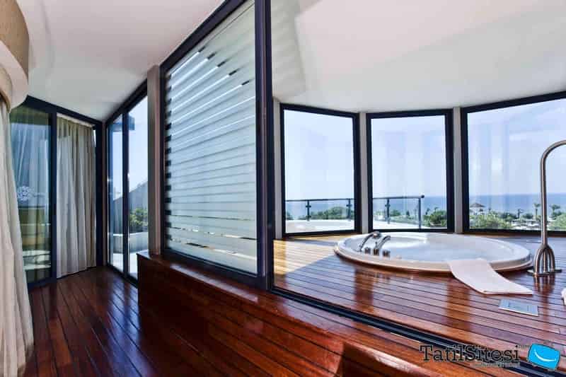 Cornelia Deluxe Resort