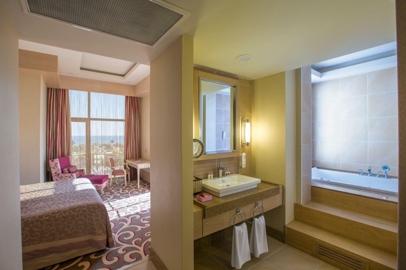 Cornelia Diamond Golf Resort & Spa