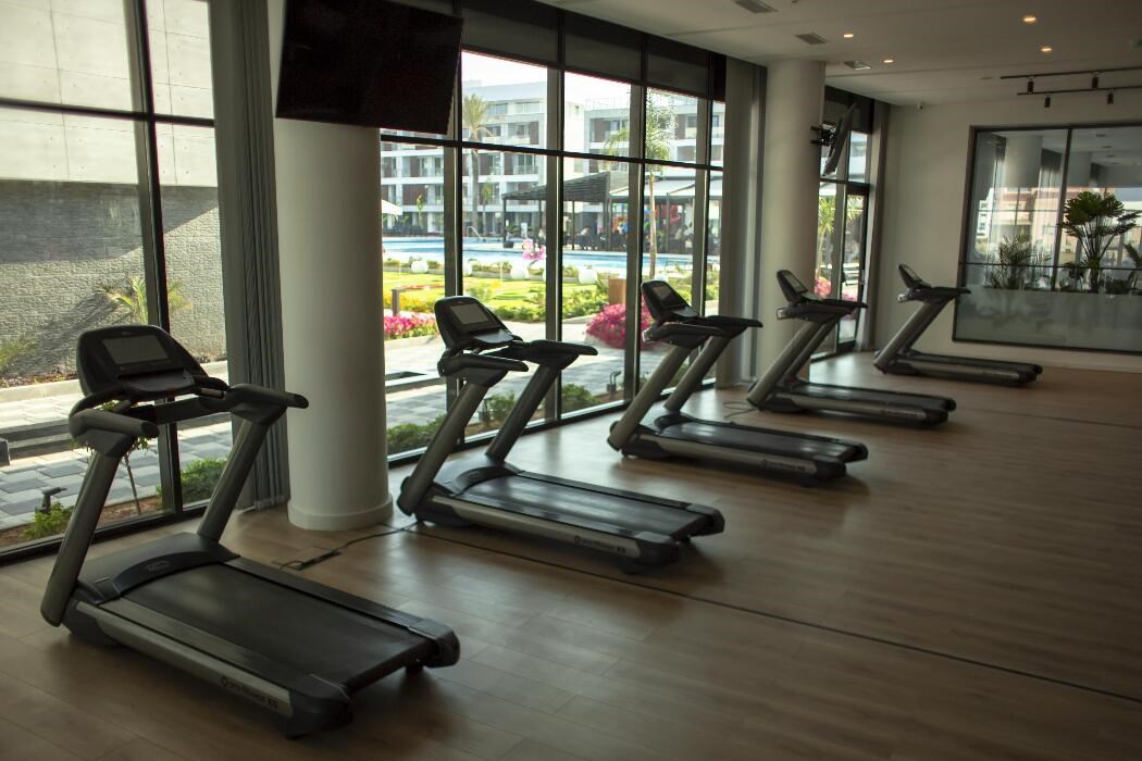 Courtyard Long Beach