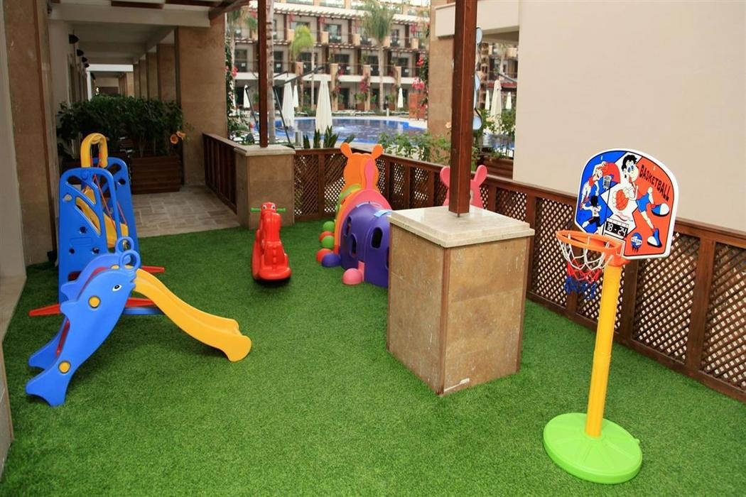 Cratos Premium Hotel Port Spa