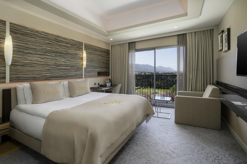 Cratos Premium Hotel Port Spa