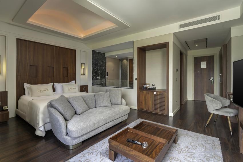 Cratos Premium Hotel Port Spa