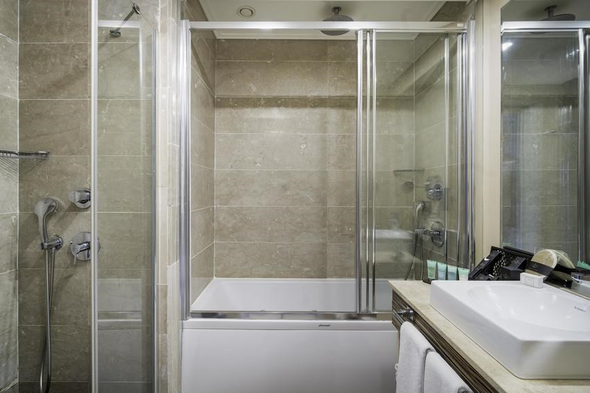 Cratos Premium Hotel Port Spa