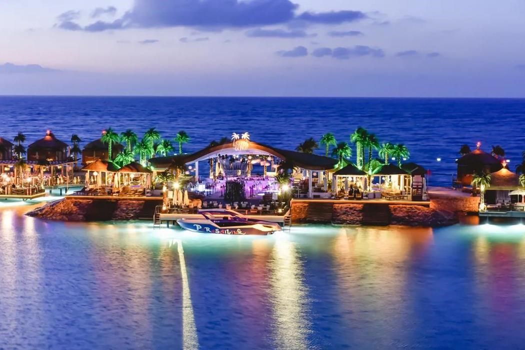 Cratos Premium Hotel Port Spa