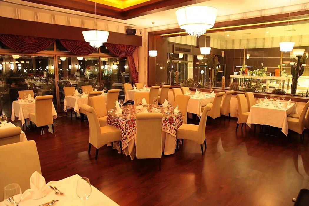 Cratos Premium Hotel Port Spa