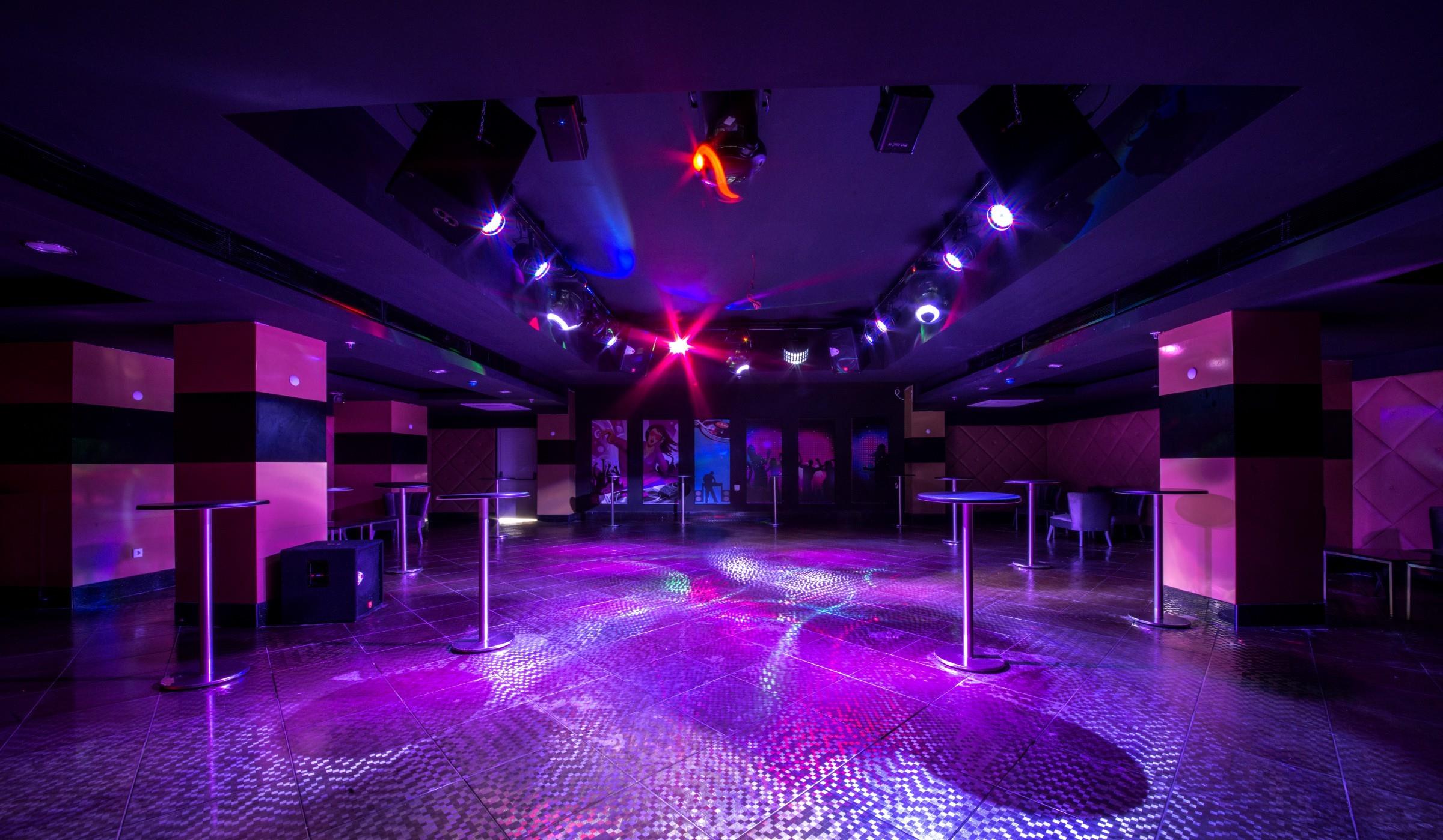 Crew Ramada Resort Lara