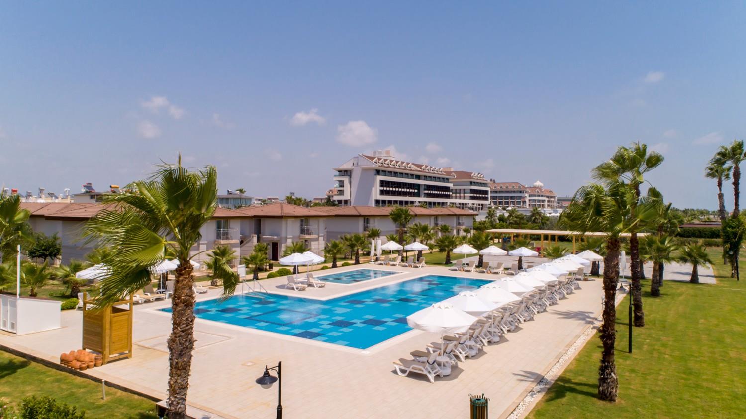 Crystal Boutique Beach Resort