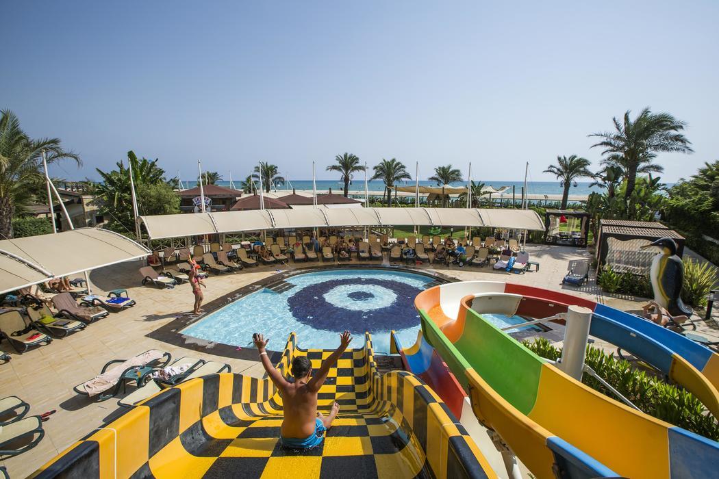 Crystal Family Resort & SPA Hotel