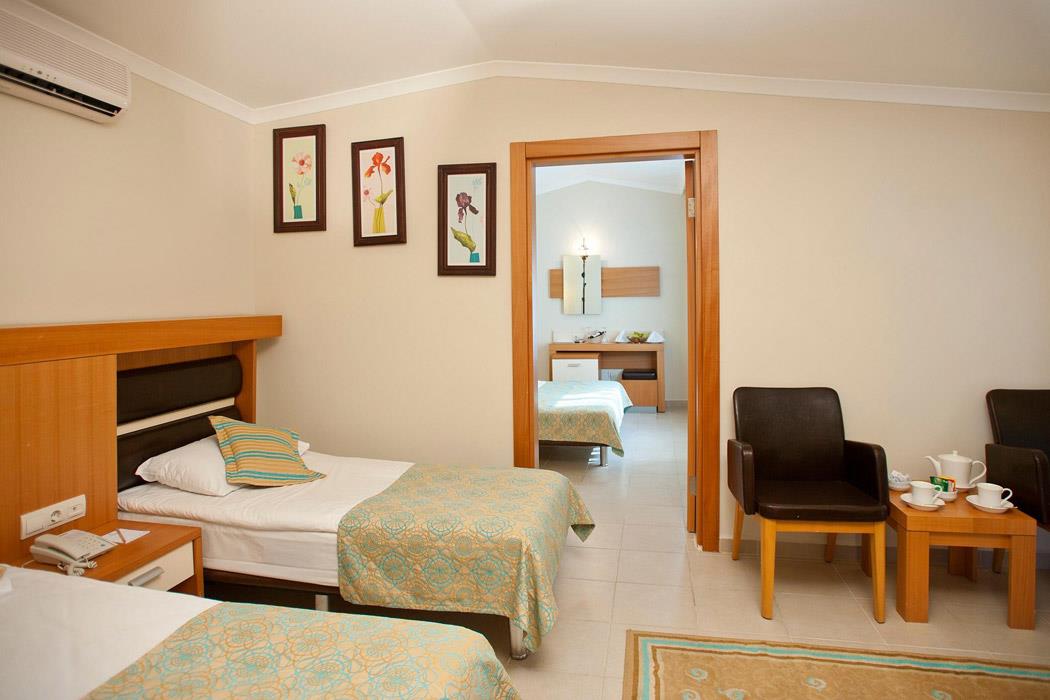 Crystal Flora Beach Resort