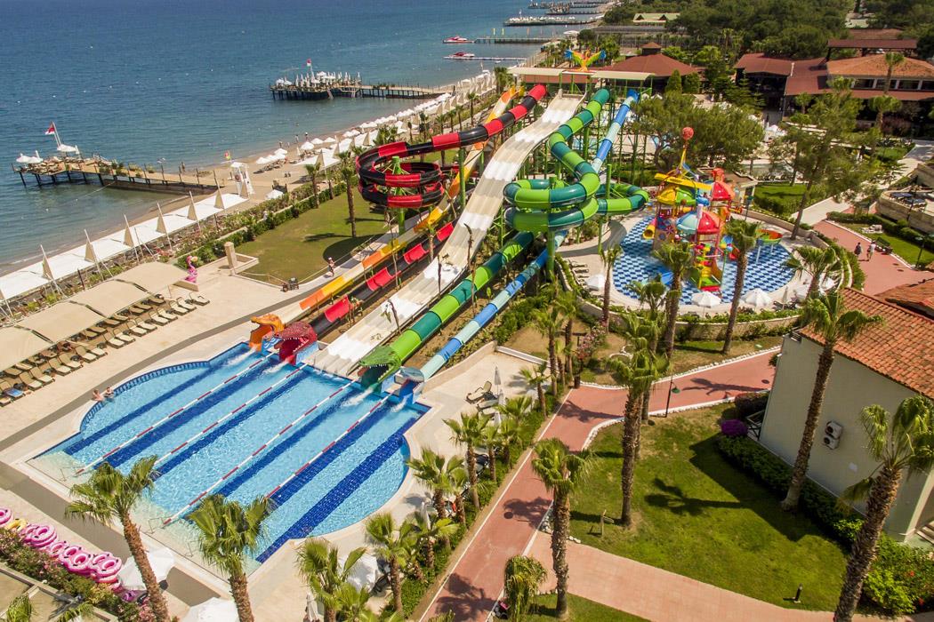 Crystal Flora Beach Resort