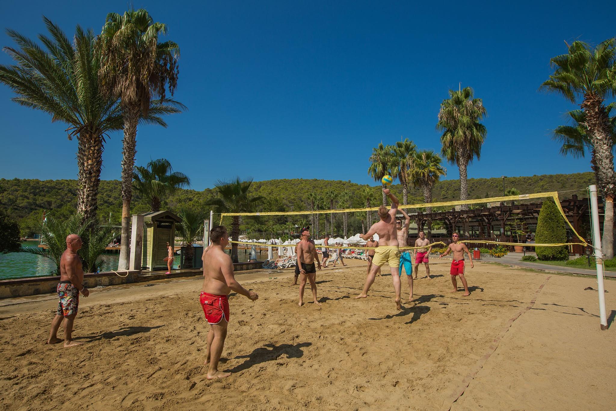 Crystal Green Bay Resort Spa