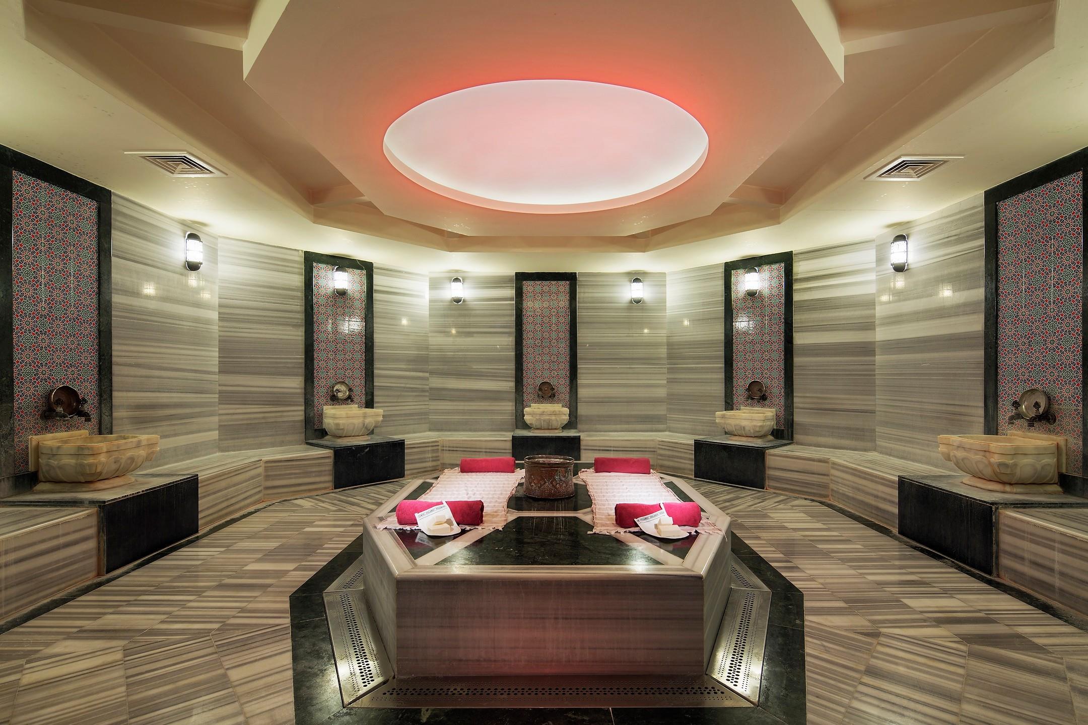 Crystal Green Bay Resort Spa