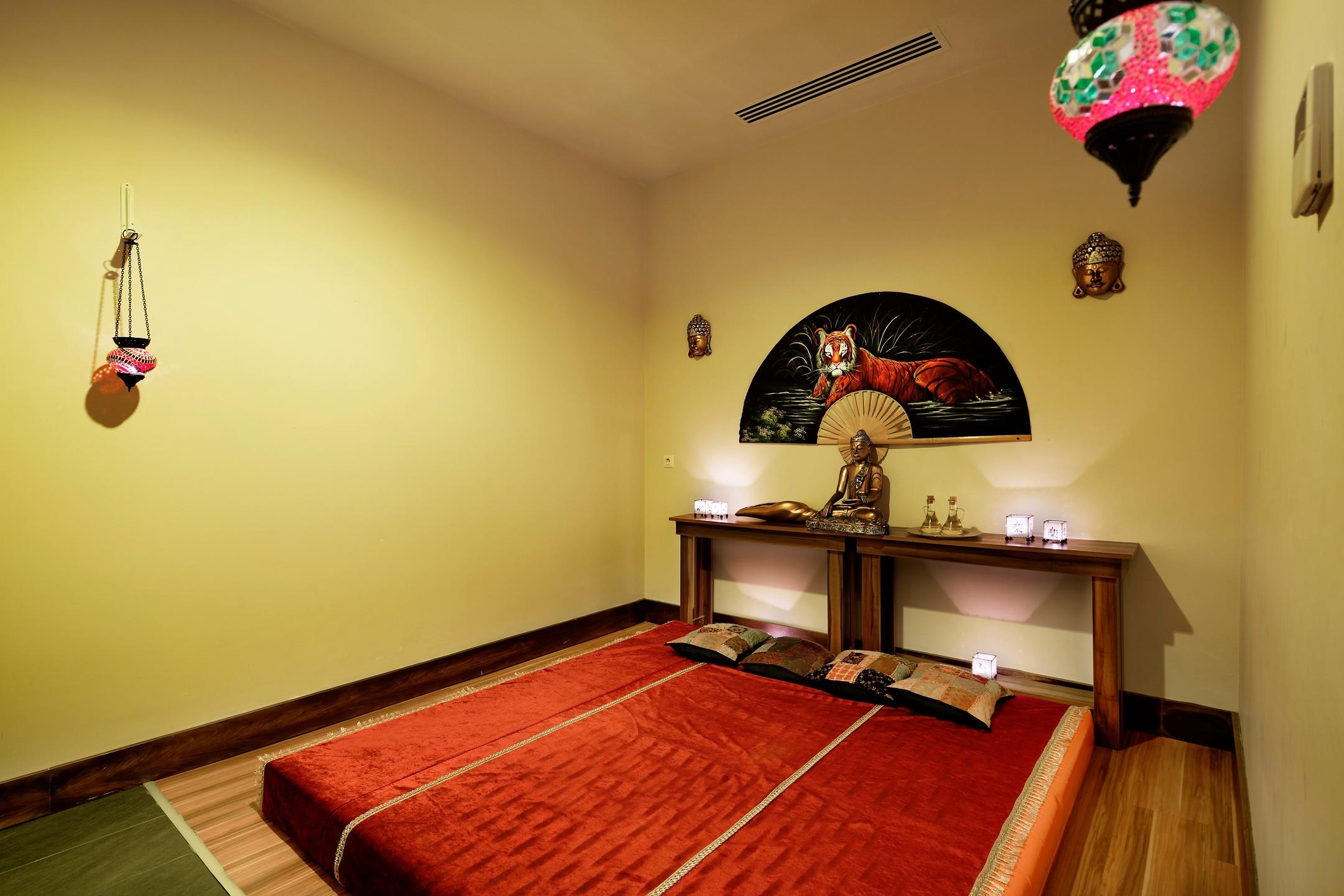 Crystal Green Bay Resort Spa