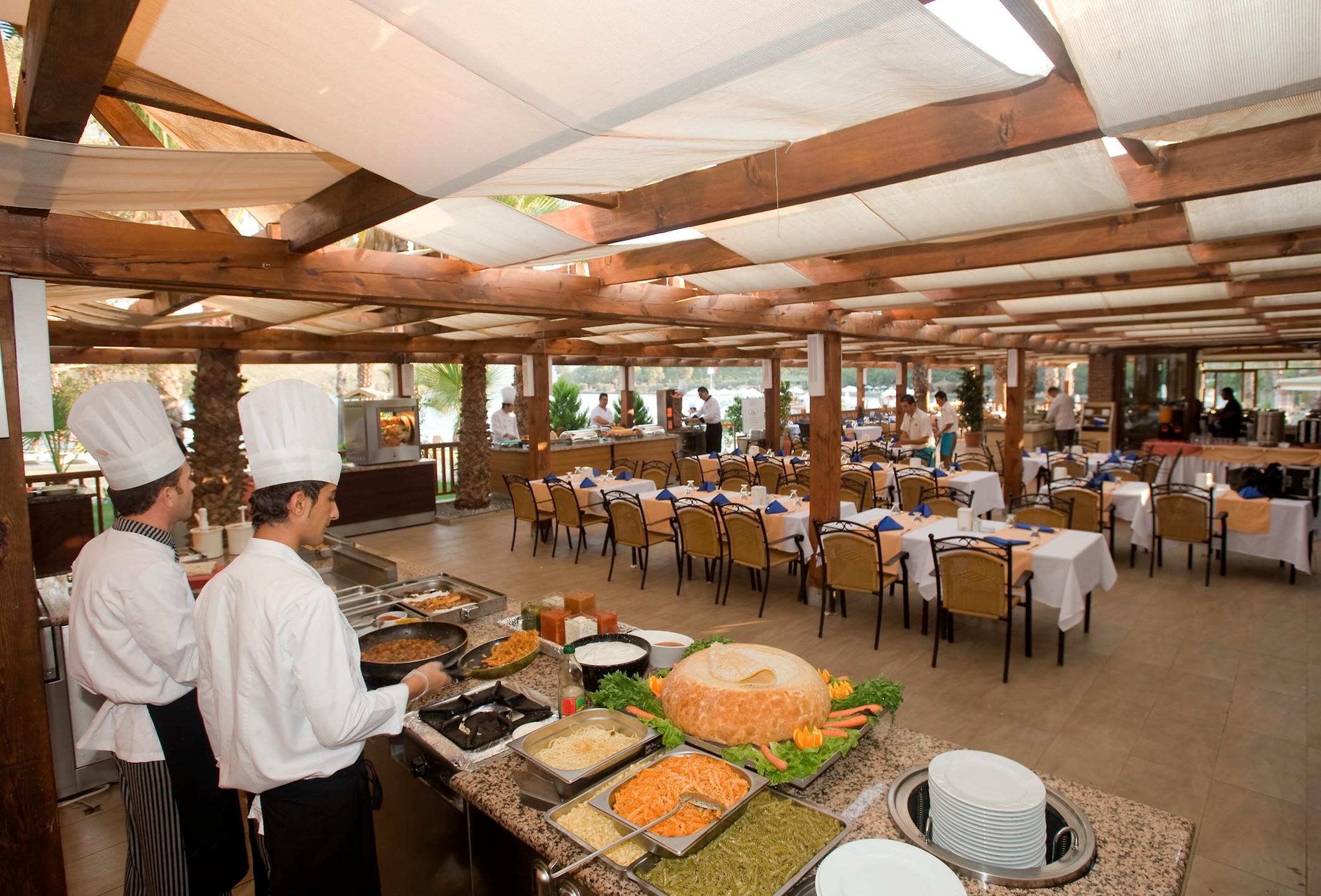 Crystal Green Bay Resort Spa