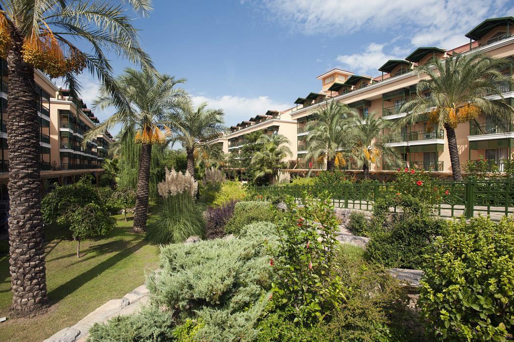 Crystal Paraiso Verde Resort & SPA