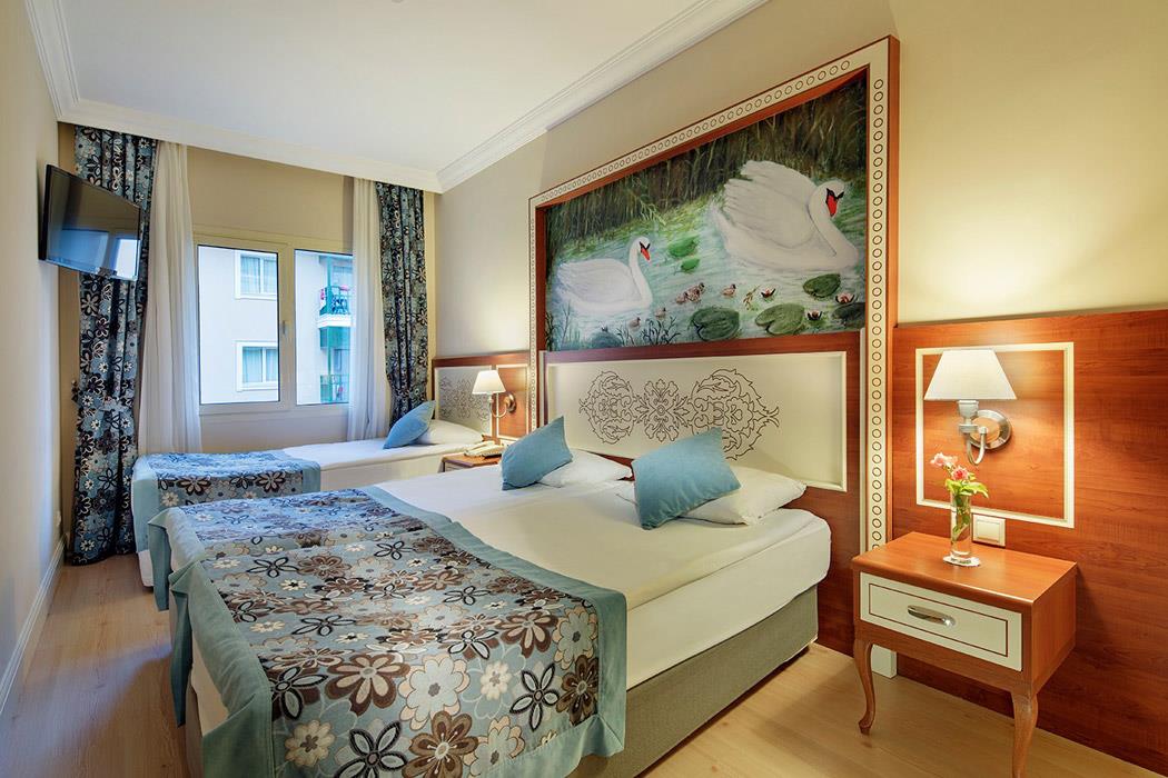 Crystal Paraiso Verde Resort & SPA