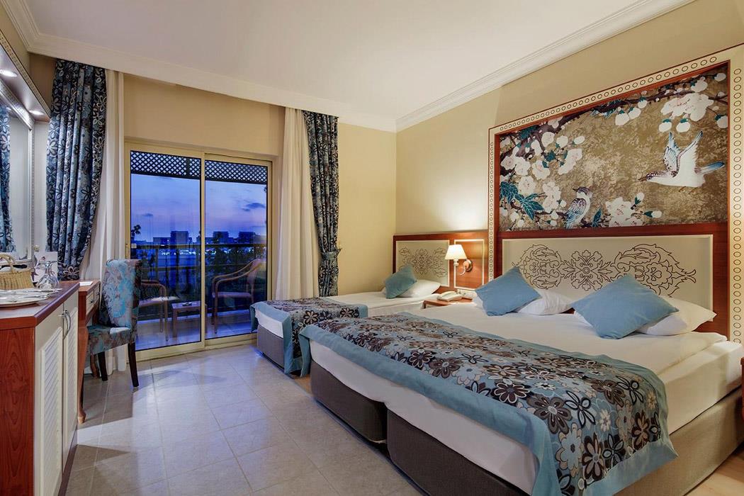 Crystal Paraiso Verde Resort & SPA