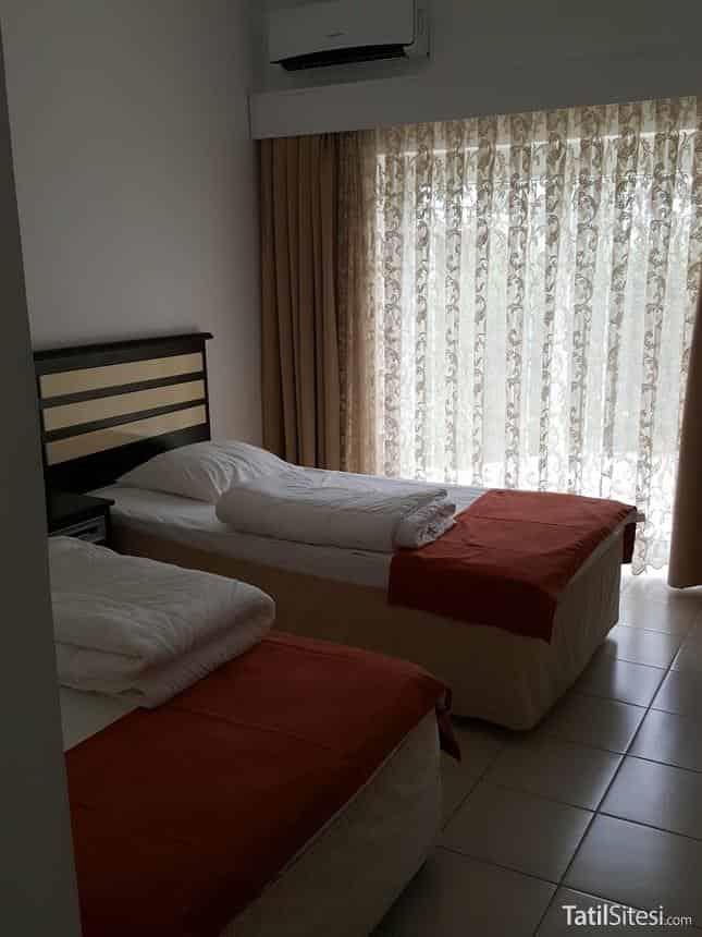 Crystal Rocks Holiday Resort