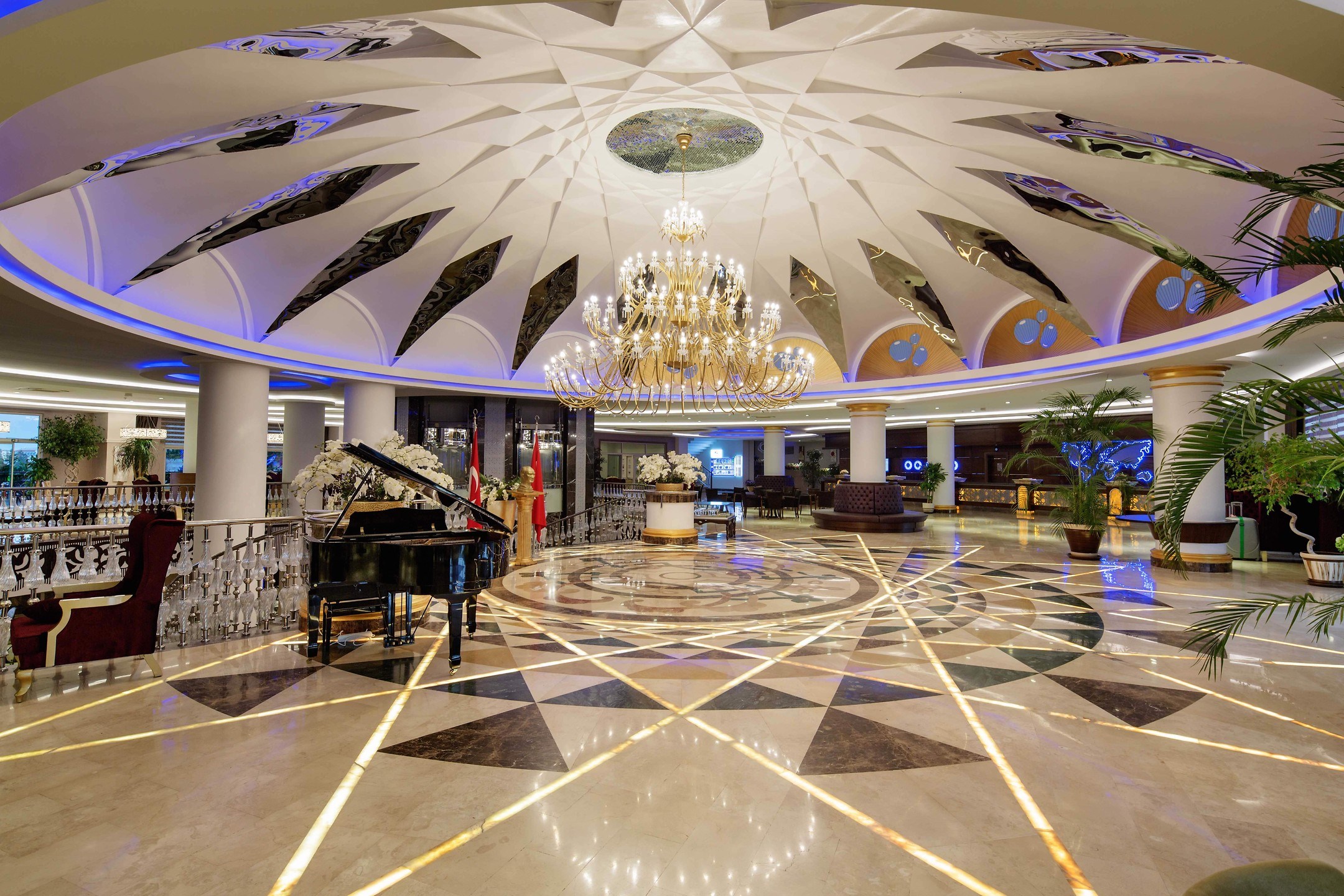 Crystal Sunset Luxury Resort & SPA