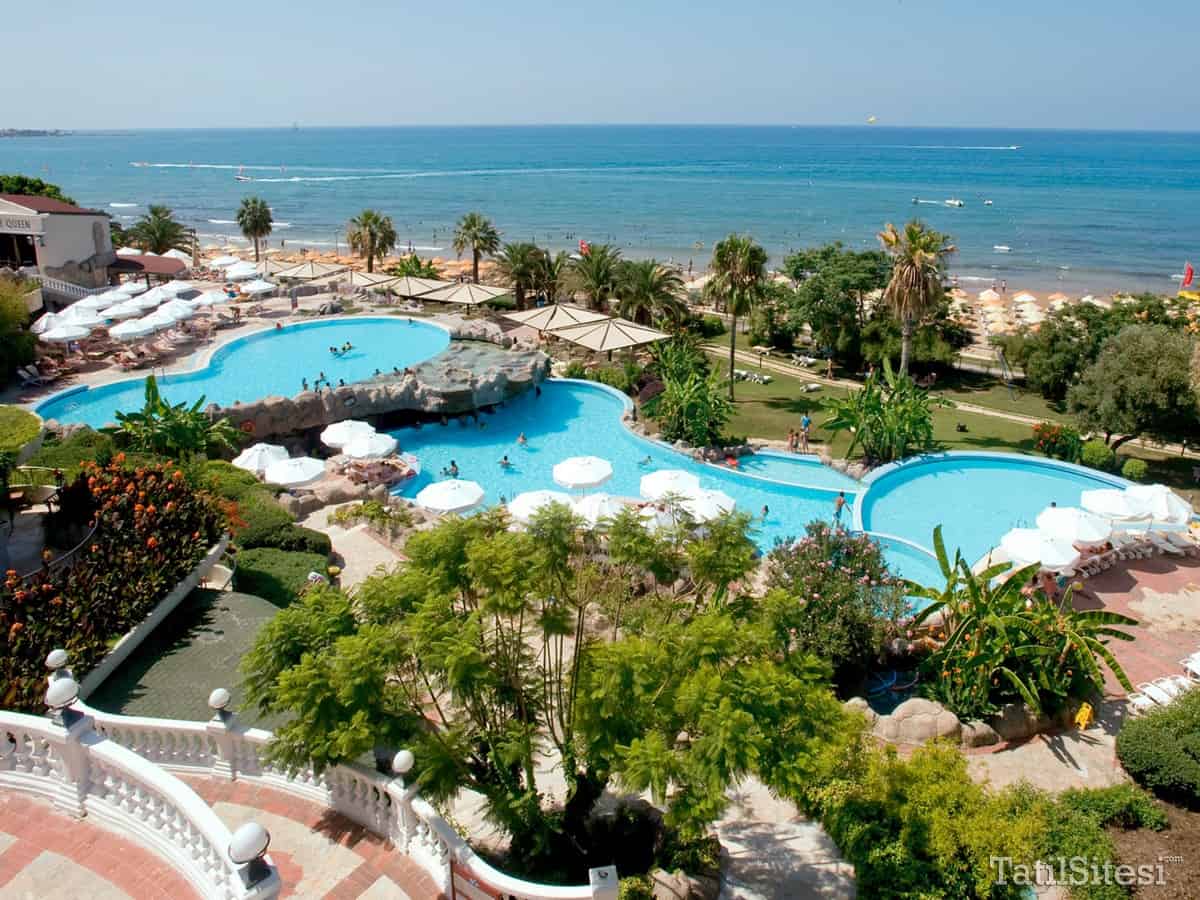 Crystal Sunrise Queen Luxury Resort & SPA