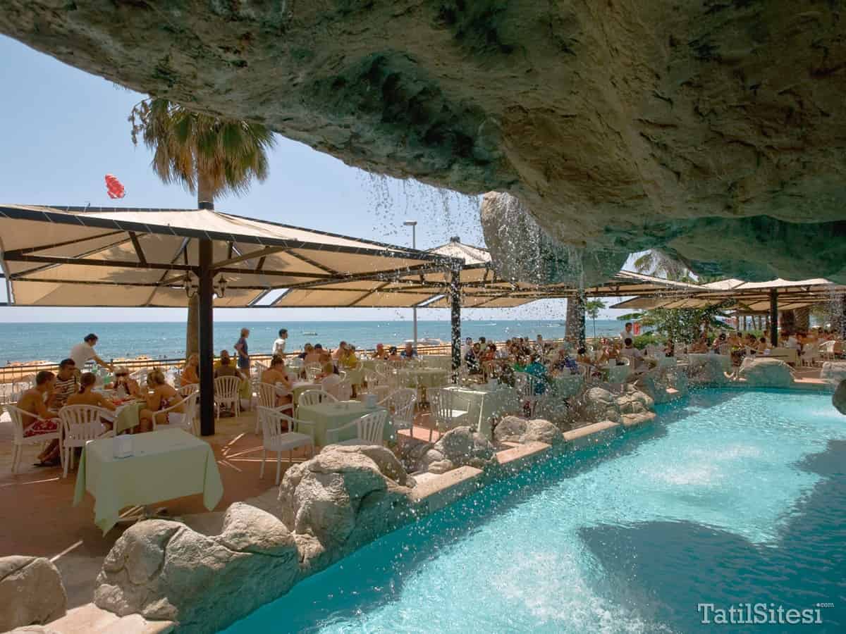 Crystal Sunrise Queen Luxury Resort & SPA