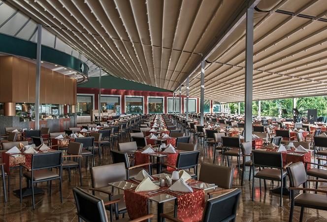 Delphin Deluxe Resort Hotel