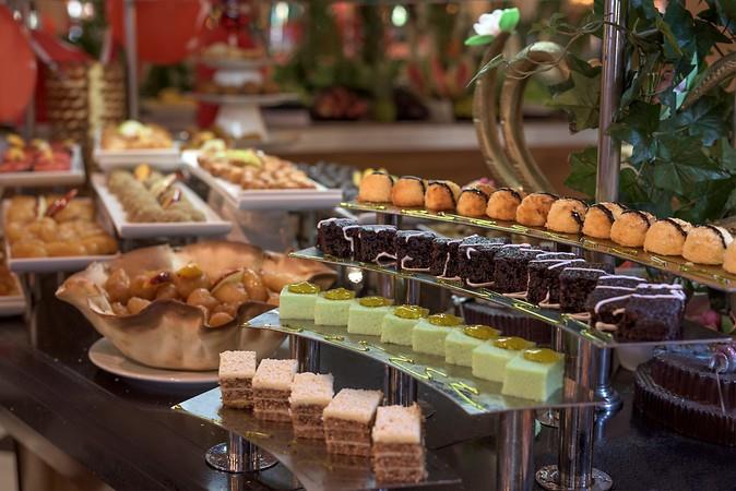 Delphin Deluxe Resort Hotel