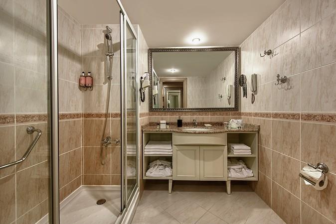 Delphin Deluxe Resort Hotel