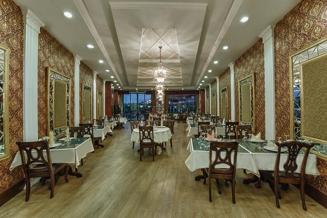 Delphin Palace Hotel Lara