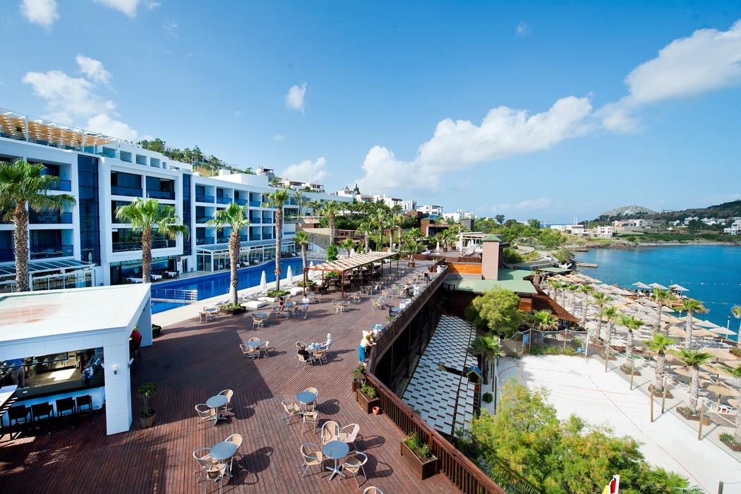 Delta Beach Resort Hotel