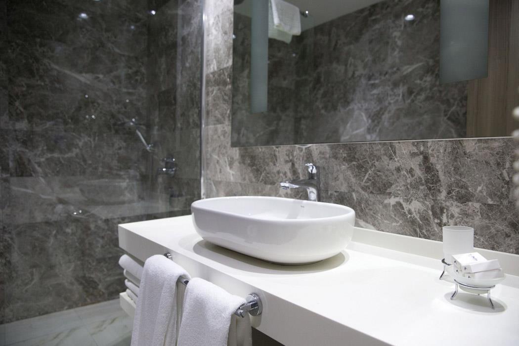 Delta Beach Resort Hotel