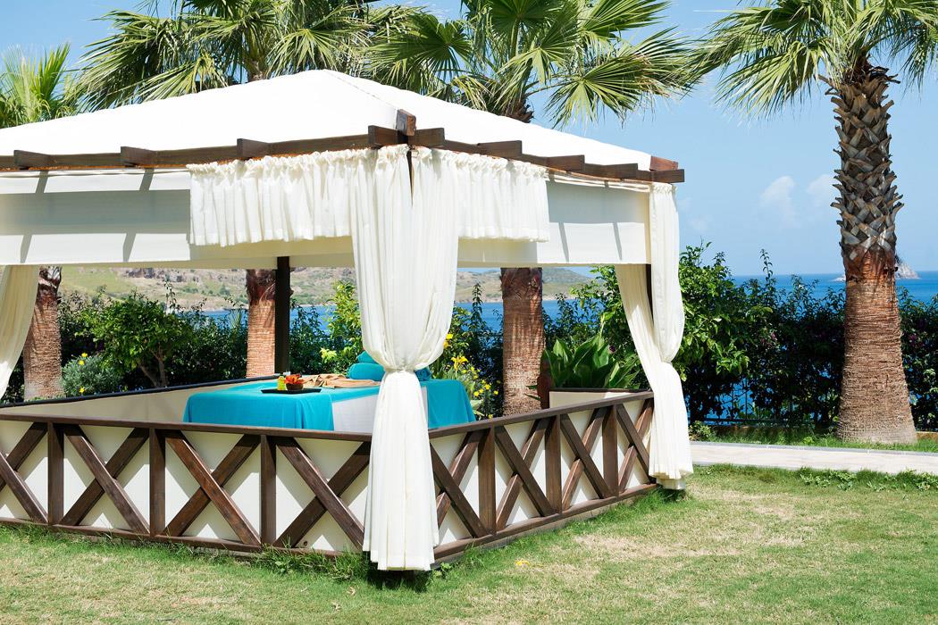 Delta Beach Resort Hotel