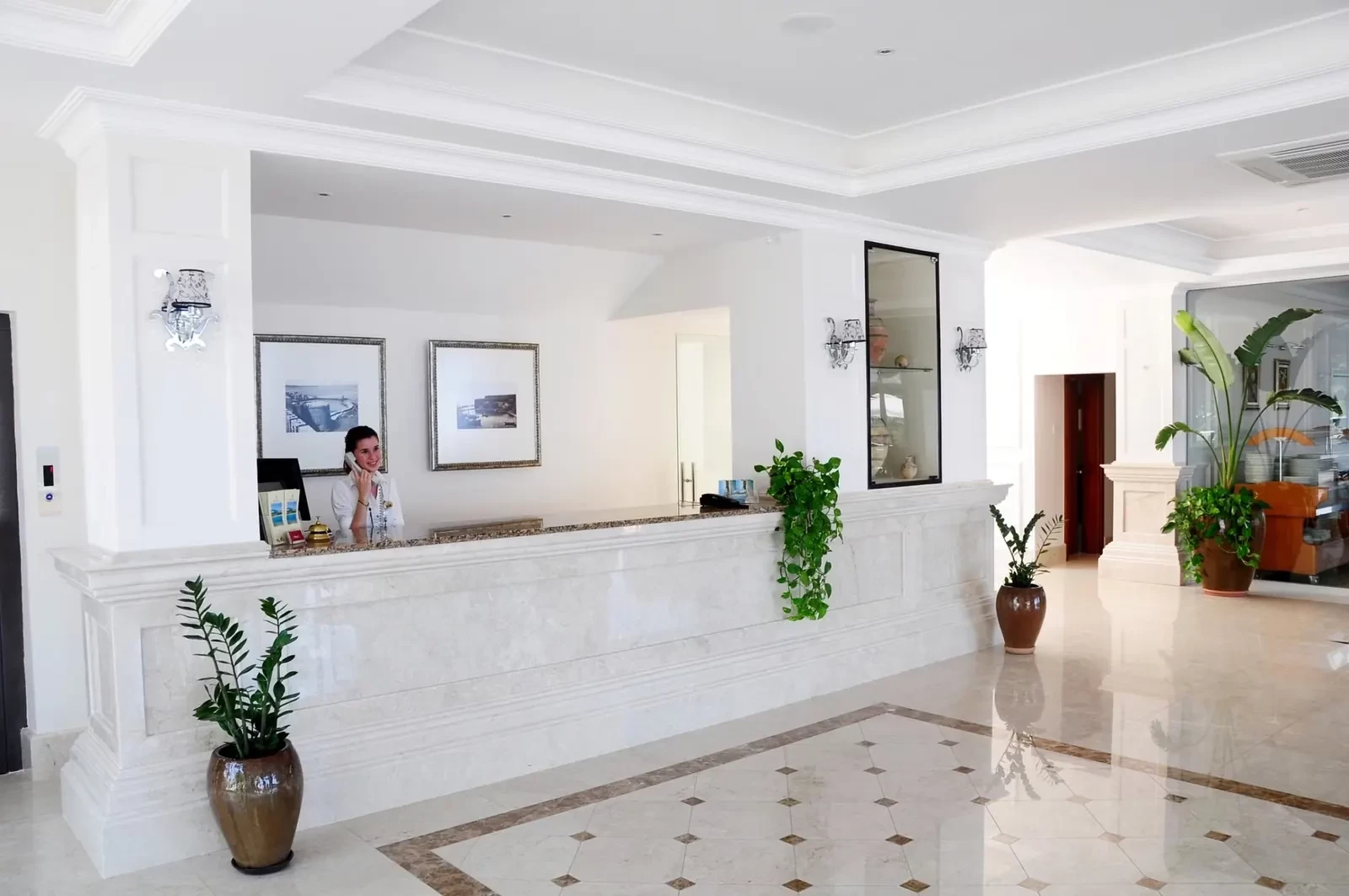 Deniz Kızı Royal Hotel