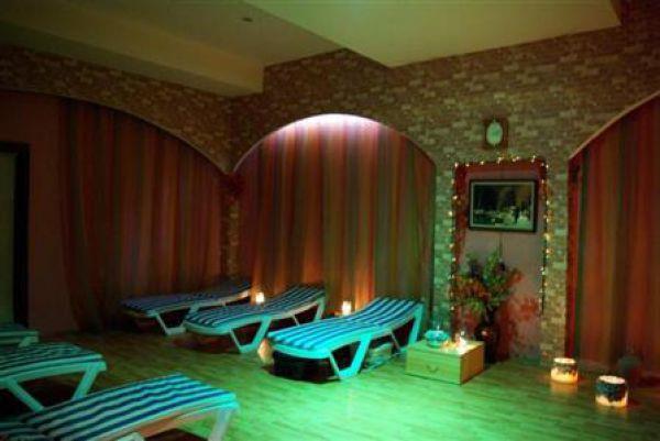 Diamond Garden Hotel