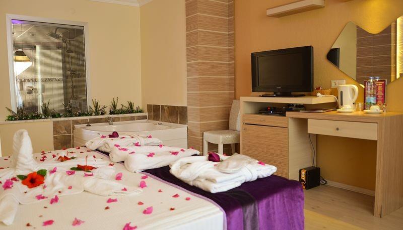 Dora Beach Marmaris Hotel