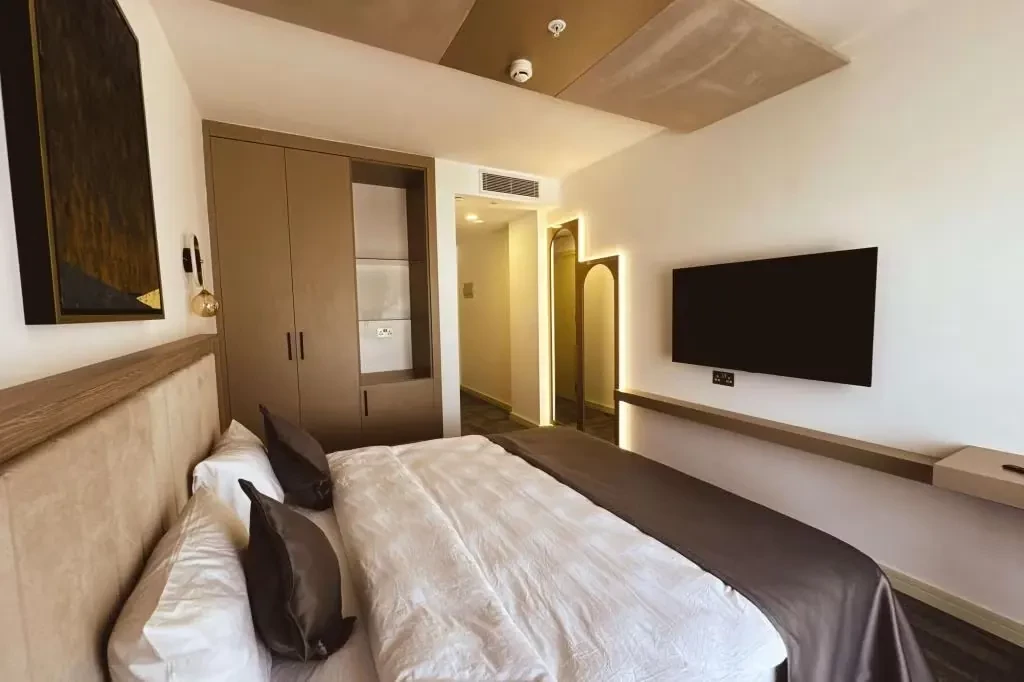 Dorana Art Hotel
