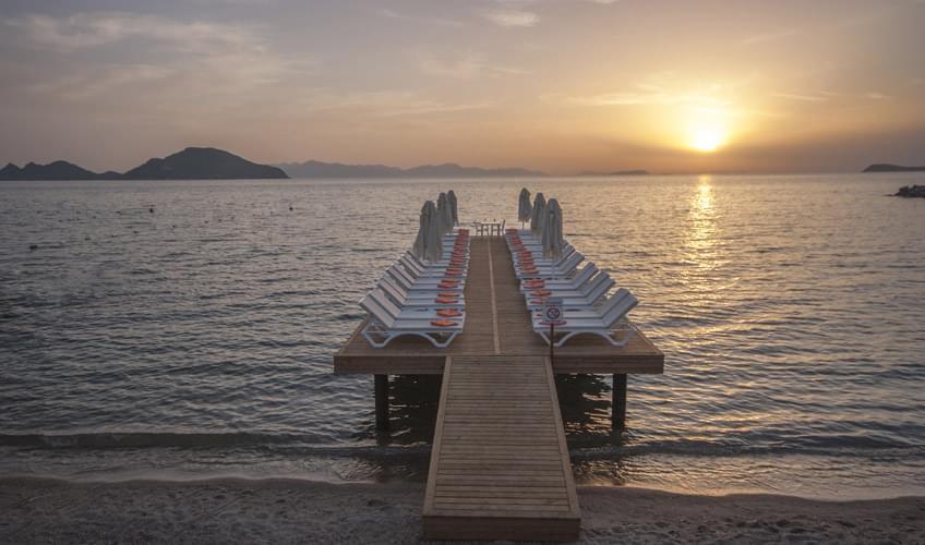Dragut Point North Hotel