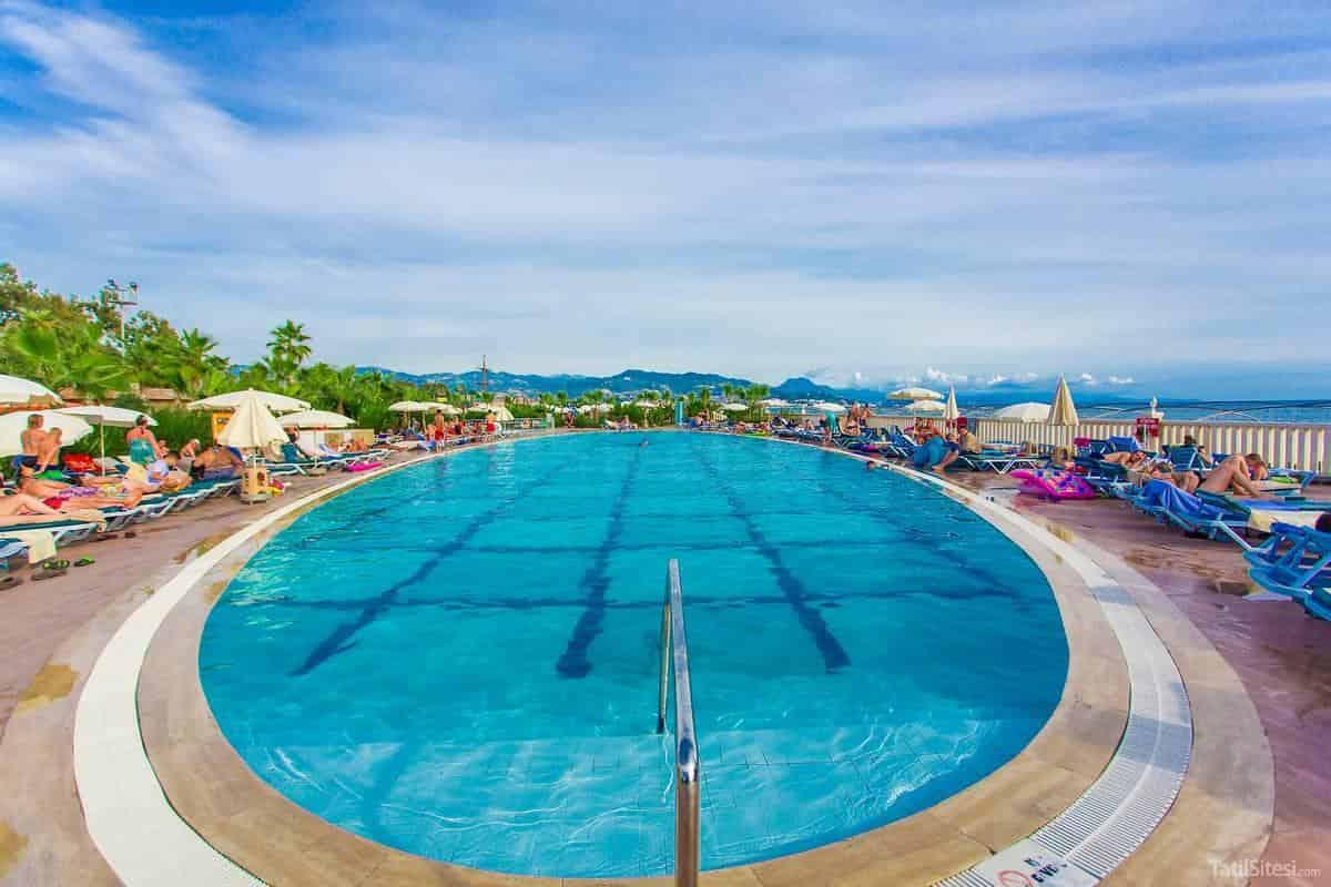 Eftalia Marin Resort