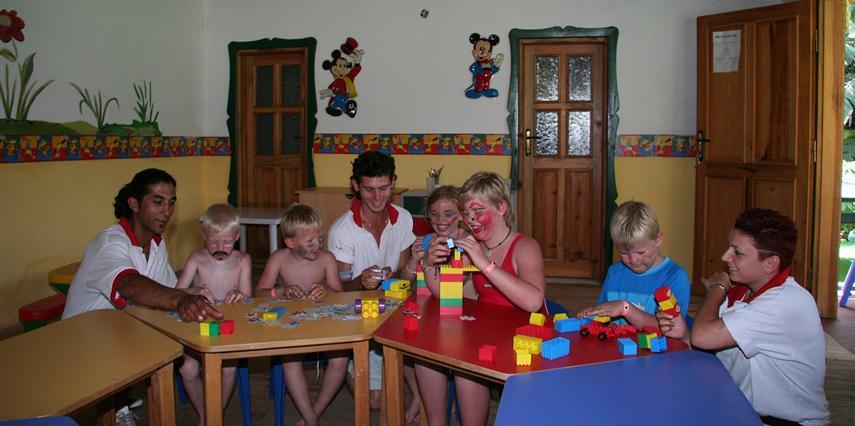 Elysee Garden Family Hotel